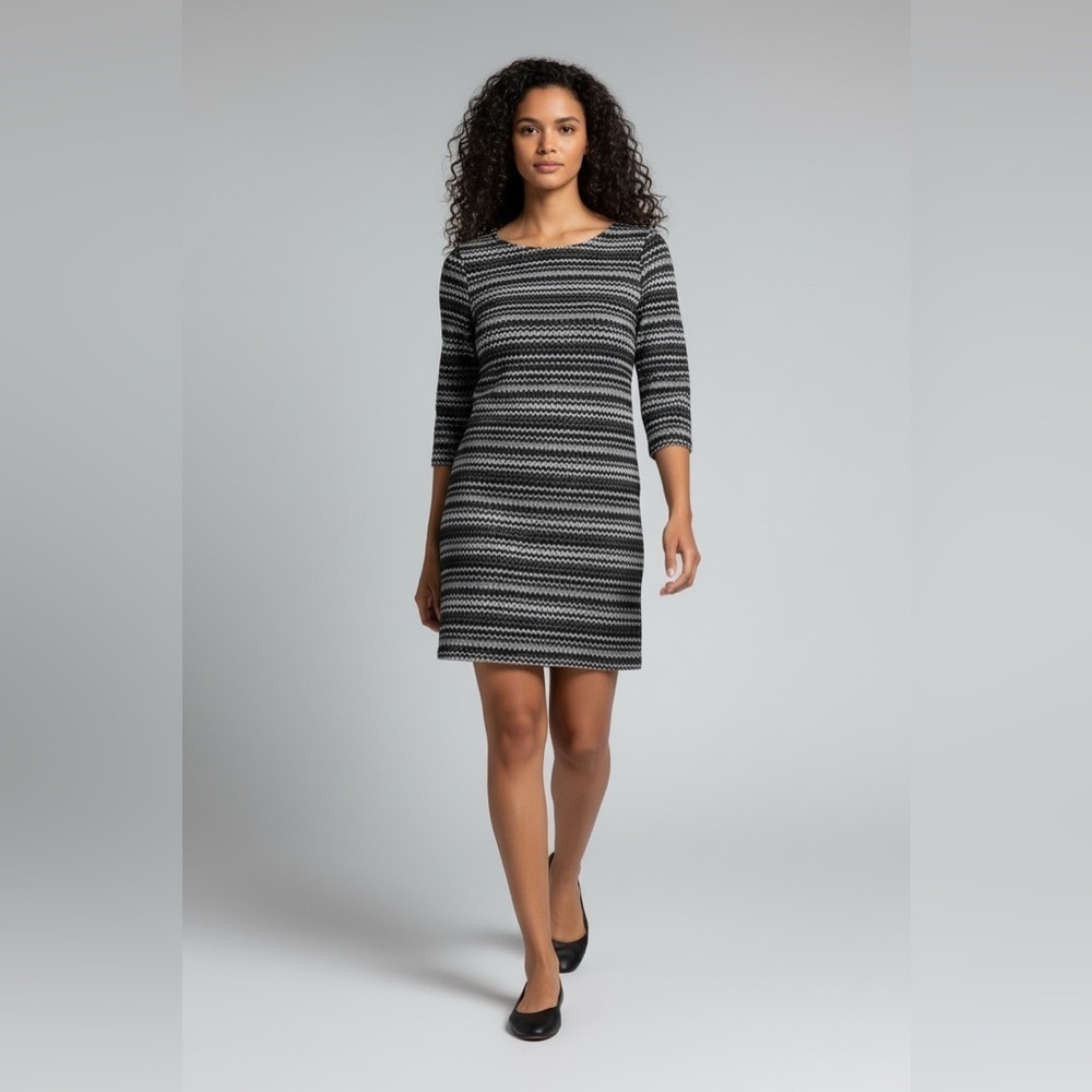 Joseph Ribkoff dress/ tunic in  a zigzag pattern
